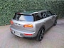 MINI Clubman 1.5 Cooper Chili F54 met LED, Navi, Keyless, PDC en 17"