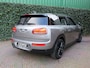 MINI Clubman 1.5 Cooper Chili F54 met LED, Navi, Keyless, PDC en 17"