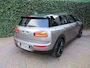 MINI Clubman 1.5 Cooper Chili F54 met LED, Navi, Keyless, PDC en 17"