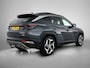 Hyundai Tucson 1.6 PHEV Premium Sky 4WD | Trekhaak | Schuif-/Kanteldak | 19"LMV | Navigatie | Adaptieve Cruise Control | LED | 19"LMV | Leder | Stoelverwarming/Ventilatie | Apple Carplay/Android Auto |