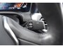 BMW 3-Serie 320i High Executive / Carplay / Keyless / Navi / Parkeersensoren v+a / Stoelverwarming / 17'' LM