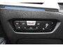 BMW 3-Serie 320i High Executive / Carplay / Keyless / Navi / Parkeersensoren v+a / Stoelverwarming / 17'' LM