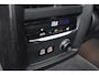 BMW 3-Serie 320i High Executive / Carplay / Keyless / Navi / Parkeersensoren v+a / Stoelverwarming / 17'' LM