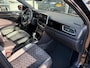 Volkswagen T-Roc 1.5 TSI R-Line Edition 150PK / LED KOPLAMPEN / ACHTERUITRIJCAMERA / CARPLAY