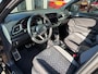 Volkswagen T-Roc 1.5 TSI R-Line Edition 150PK / LED KOPLAMPEN / ACHTERUITRIJCAMERA / CARPLAY