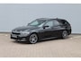 BMW 3-Serie Touring 320i Sport/M-stuur/Led/Trekhaak/Adapt