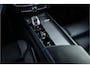 Volvo XC60 2.0 T6 Plug-in hybrid AWD Ultimate Black Edition - Panorama | Memory | Elek. Trekhaak | Stuurverwarming