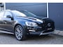Volvo V60 Cross Country T5 Summum | Navigatie | Schuif - Kanteldak | Standkachel | Blis Dodehoekbewaking | Adaptieve Cruise Control |