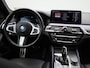 BMW 5-Serie Touring 520e 150kW | PANO | Elekt. trekhaak | Memory | Ambient | Achteruitrijcamera | Cruise Control | Stoelverwarming |  Carplay | Virtual Cockpit | Keyless |