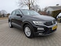 Volkswagen T-Roc 1.0 TSI STYLE I Stoelverw. I Trekhaak I Cruise I Clima I Carplay I Lane/front assist