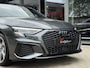 Audi A3 Limousine 30 TFSI AUT. *!* 2x S-LINE *!* CARPLAY/ LED/ 18 INCH/ BLACK OPTIEK/ PRIVACY GLAS *!*