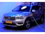Volvo XC40 1.5 T5 Recharge 193kW/262pk DCT7 Inscription EL.TREKHAAK + BLIS + CAMERA + LEER + NAVI SENSUS + SPORTSTOELEN + CRUISE CONTROL + LANE ASSIST + LENDESTEUN + DAB AUDIO + KEYLESS ENTRY&GO + LED KOPLAMPEN + MISTLAMPEN + PARKSENSOREN + 19" LM-VELGEN!!