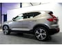 Volvo XC40 1.5 T5 Recharge 193kW/262pk DCT7 Inscription EL.TREKHAAK + BLIS + CAMERA + LEER + NAVI SENSUS + SPORTSTOELEN + CRUISE CONTROL + LANE ASSIST + LENDESTEUN + DAB AUDIO + KEYLESS ENTRY&GO + LED KOPLAMPEN + MISTLAMPEN + PARKSENSOREN + 19" LM-VELGEN!!