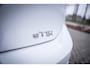 Volkswagen Golf 1.5 eTSI R-Line Business+ | Navigatie | Adaptieve cruise control | App-connect | Camera | LED | IQ-DRIVE |
