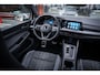 Volkswagen Golf 1.5 eTSI R-Line Business+ | Navigatie | Adaptieve cruise control | App-connect | Camera | LED | IQ-DRIVE |