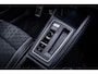 Volkswagen Golf 1.5 eTSI R-Line Business+ | Navigatie | Adaptieve cruise control | App-connect | Camera | LED | IQ-DRIVE |