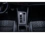 Volkswagen Golf 1.5 eTSI R-Line Business+ | Navigatie | Adaptieve cruise control | App-connect | Camera | LED | IQ-DRIVE |