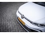 Volkswagen Golf 1.5 eTSI R-Line Business+ | Navigatie | Adaptieve cruise control | App-connect | Camera | LED | IQ-DRIVE |