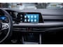 Volkswagen Golf 1.5 eTSI R-Line Business+ | Navigatie | Adaptieve cruise control | App-connect | Camera | LED | IQ-DRIVE |