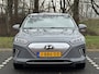 Hyundai Ioniq Comfort EV 38kWh 136pk | AFNEEMBARE TREKHAAK VOOR FIETSENDRAGER | PARKEERSENSOREN | ACHTERUITRIJCAMERA | VERWARMBARE VOORSTOELEN | IINGEBEOUWD NAVIGATIE SYSTEEM | APPLE CARPLAY & ANDROID AUTO |