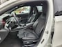 Mercedes-Benz A-klasse 200 Business Sol. AMG, Sportstoelen, Camera, Clima, Widescreen