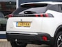 Peugeot 2008 1.2 PureTech Allure Pack Trekhaak | Camera | Navigatie | Apple Carplay & Android Auto | Michelin All-seasons | 17" LMV