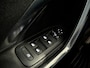 Peugeot 2008 1.6 VTi Féline Airco, Cruise Control, Trekhaak, Stuurbekrachtiging