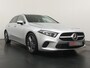 Mercedes-Benz A-klasse 180 Business Solution AMG - Navigatie - Camera - Stoelverwarming - LED koplampen