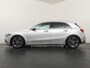 Mercedes-Benz A-klasse 180 Business Solution AMG - Navigatie - Camera - Stoelverwarming - LED koplampen