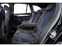 BMW X1 sDrive20i High Executive M Sport - Panoramadak - Comfort Access - Elektrisch verwarmde voorstoelen - HiFi - Verstelbare achterbank - Elektrische achterklep - LED koplampen - Koplampsproeiers -