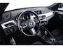 BMW X1 sDrive20i High Executive M Sport - Panoramadak - Comfort Access - Elektrisch verwarmde voorstoelen - HiFi - Verstelbare achterbank - Elektrische achterklep - LED koplampen - Koplampsproeiers -