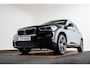BMW X1 sDrive20i High Executive M Sport - Panoramadak - Comfort Access - Elektrisch verwarmde voorstoelen - HiFi - Verstelbare achterbank - Elektrische achterklep - LED koplampen - Koplampsproeiers -
