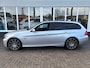 BMW 3-Serie Touring 318i Business Line | Trekhaak | Parkeer Sensoren | Sportstoelen | Navi | Cruise