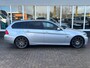 BMW 3-Serie Touring 318i Business Line | Trekhaak | Parkeer Sensoren | Sportstoelen | Navi | Cruise