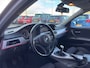 BMW 3-Serie Touring 318i Business Line | Trekhaak | Parkeer Sensoren | Sportstoelen | Navi | Cruise