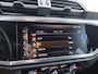 Audi Q3 35 TFSI 150pk S-tronic S Edition | Trekhaak Wegklapbaar | Camera |  Sportsoelen | Stoelverwarming | Extra getint glas | 19 inch lm wielen | Sportsoelen