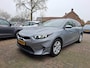 Kia Ceed Sportswagon 1.0 T-GDi DynamicPlusLine. Dealer onderhouden, zeer netjes en luxe o.a. stoel- & stuurverw, trekhaak, camera