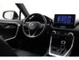 Toyota RAV4 2.5 Hybrid 2WD Bi-Tone | Trekhaak | Leder | Apple Carplay / Android Auto | Stoelverwarming | Adaptive Cruise | Clima | Parkeersensoren voor/achter | 18 inch