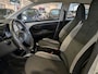 Toyota Aygo 1.0 VVT-i x-play Airco, Cruise Control, Stuurbekrachtiging