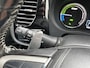 Mitsubishi Outlander 2.0 PHEV Instyle+ 204 pk 4WD AUT. | navigatie | schuifdak | trekhaak | leder interieur | elektr. a. klep | stoel/stuurvw.
