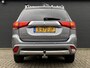 Mitsubishi Outlander 2.0 PHEV Instyle+ 204 pk 4WD AUT. | navigatie | schuifdak | trekhaak | leder interieur | elektr. a. klep | stoel/stuurvw.