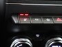Renault Clio 1.6 E-Tech Hybrid 140 PK Intens Climate Control Stoelverwarming | Camera | Mediascherm | Parkeersensoren