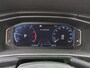 Volkswagen T-Cross 1.0 TSI Style / Led / Virtual cockpit / Navigatie / Afneembare trekhaak / Climate control / Parkeersensoren