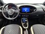 Toyota Aygo X 1.0 VVT-i MT Premium | Stoelverwarming | achteruitrijcamera |