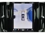 Volvo XC60 T6 Recharge AWD Ultra Black Edition - Luchtvering - Panorama/schuifdak - IntelliSafe Assist & Surround - 360º Camera - Bowers & Wilkins audio - Adaptieve LED koplampen - Verwarmde voorstoelen, stuur & achterbank - Parkeersensoren voor & achter - Elektr. bedienb. voorstoelen met geheugen - Geventileerde voorstoelen - Head up display - Draadloze tel. lader - Extra getint glas - Elektr. inklapbare trekhaak - 21' LMV