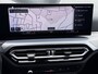 BMW 3-Serie Touring 320e | Trekhaak | Nieuw model | Carplay | Camera | Skyscraper grau | Sfeerverlichting | Widescreen | M Shadow