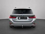 BMW 3-Serie Touring 320e | Trekhaak | Nieuw model | Carplay | Camera | Skyscraper grau | Sfeerverlichting | Widescreen | M Shadow