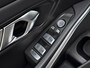 BMW 3-Serie Touring 320e | Trekhaak | Nieuw model | Carplay | Camera | Skyscraper grau | Sfeerverlichting | Widescreen | M Shadow