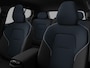 Volvo EX30 Single Motor Ext Range Plus Black Ed Europa 69 kWh / Elek. verstelbare stoelen / Voorstoelen + stuur verwarmd / Harman Kardon / Camera achter / Pilot assist + ACC /
