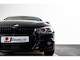 BMW 3-Serie Touring 340i xDrive M Sport M-Performance uitlaat en power kit - Panoramadak - Comfort Access - Active Cruise Control - Driving/Parking Assistant - Elektrisch verwarmde/verstelbare stoelen - Head up -